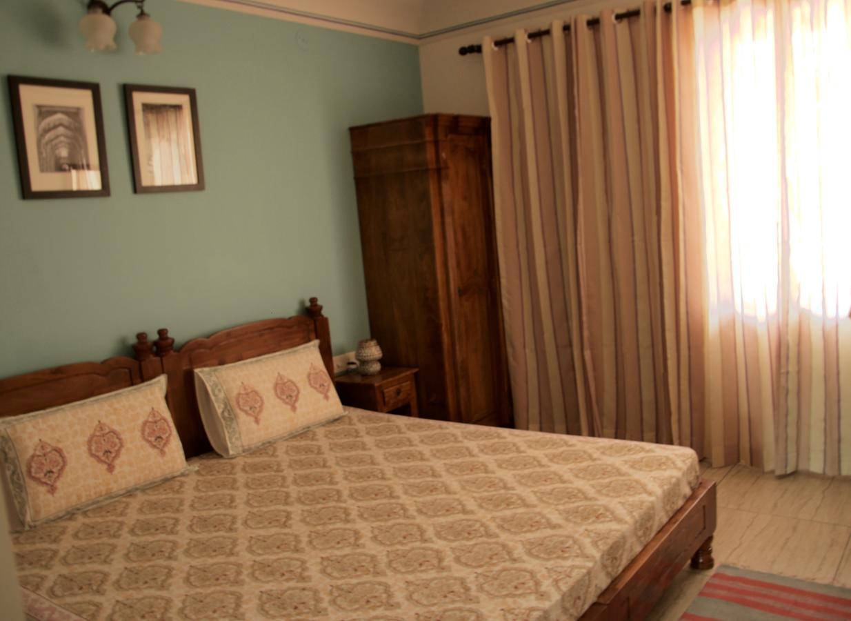 Bed and Breakfast Pathik Niwas Dźajpur Zewnętrze zdjęcie