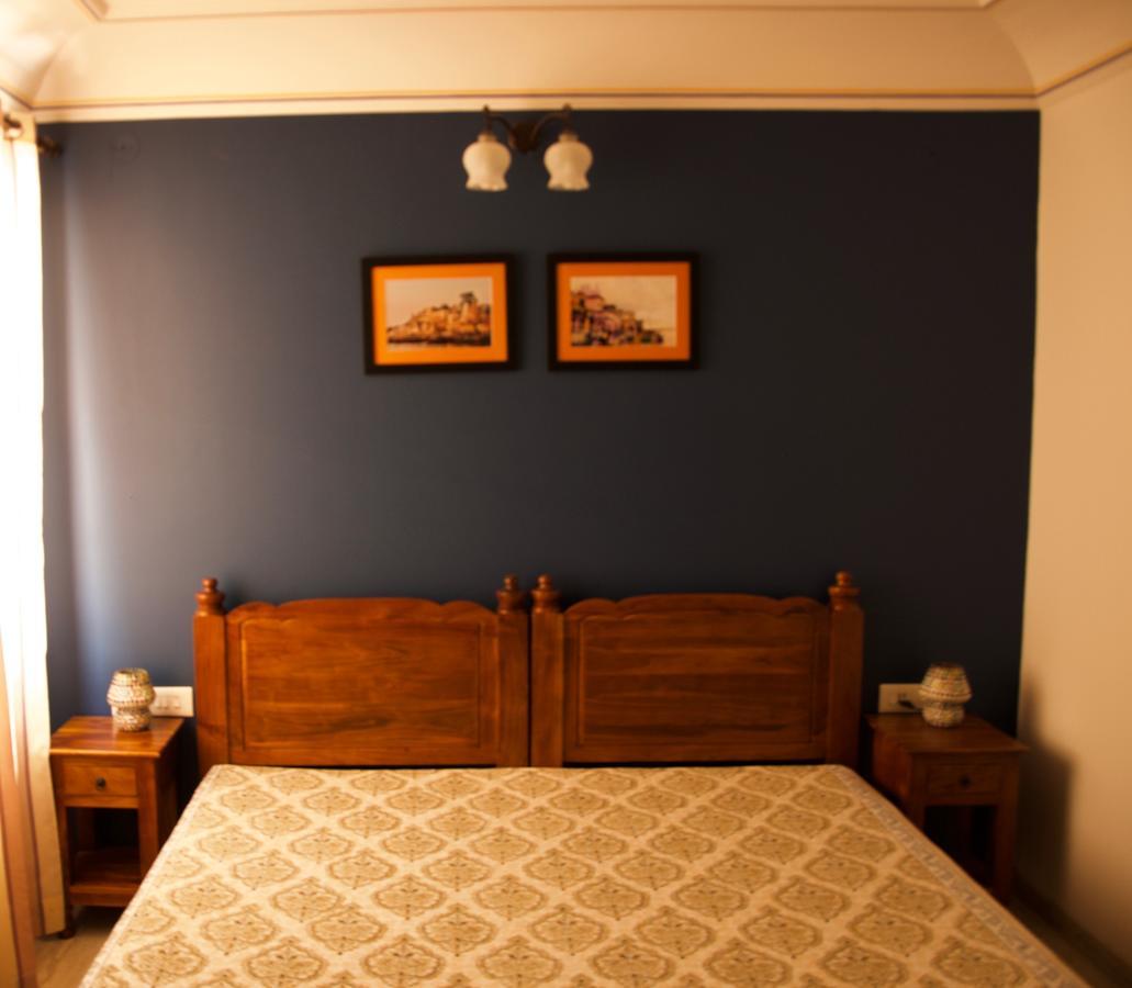 Bed and Breakfast Pathik Niwas Dźajpur Zewnętrze zdjęcie